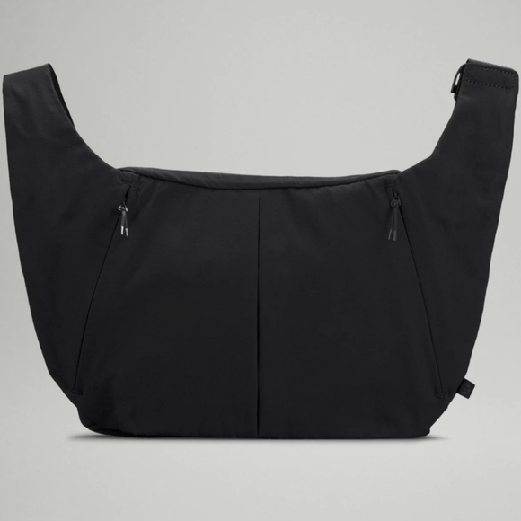 lululemon athletica Handbags - Lululemon Hugged Crossbody